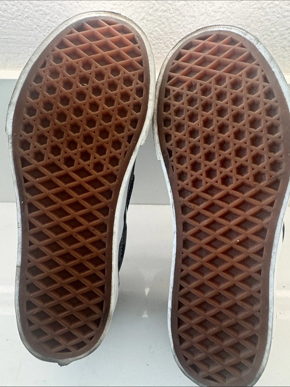 Vans Slip-On Checkerboard in Black and Gray